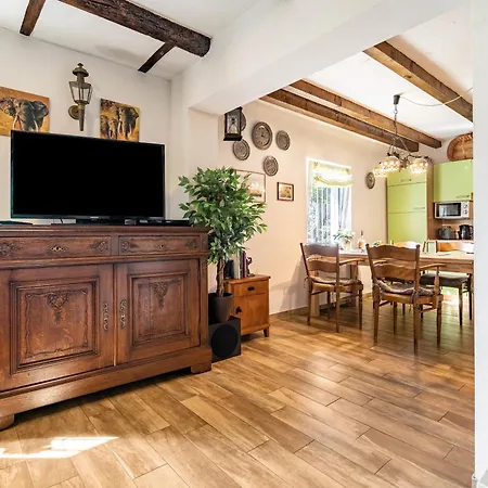 Landsitz Holiday home *